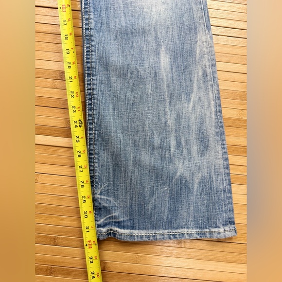 BKE Tyler Wide Leg Regular Fit Denim Jeans, (Distressed) Men's Size 32R - Picture 5 of 16